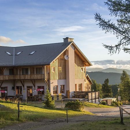 Jufa Hotel Hochrindl Eksteriør bilde