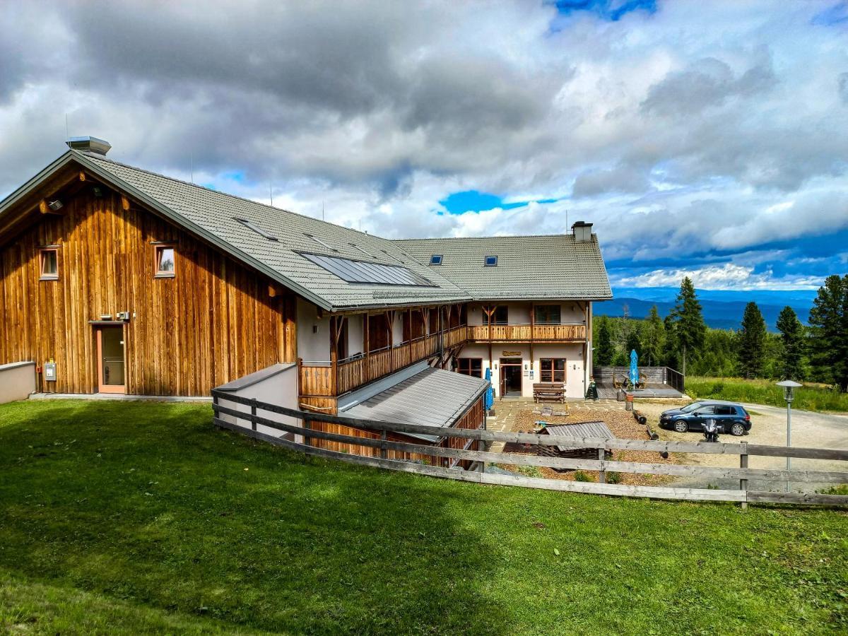 Jufa Hotel Hochrindl Eksteriør bilde
