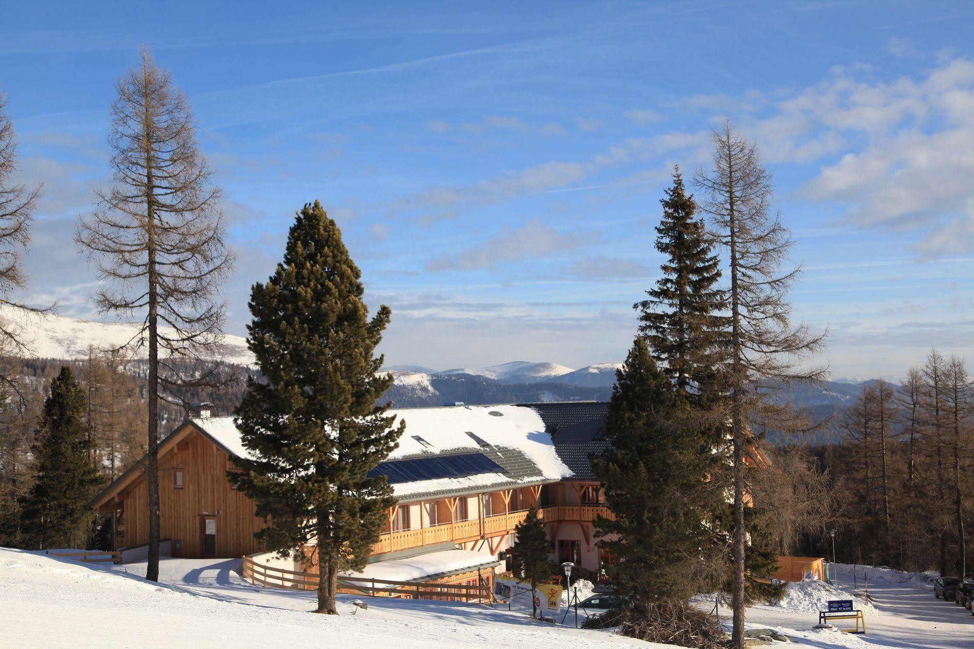 Jufa Hotel Hochrindl Eksteriør bilde